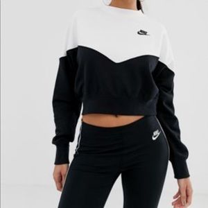 Nike Cropped Crewneck Sweater